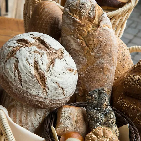 Post Superior فندق ليرموس