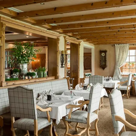 Post Superior فندق