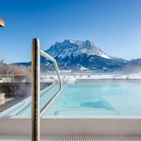 Post Hotel 4*
