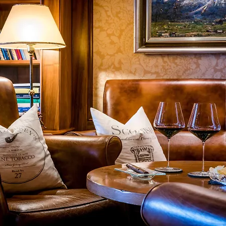 Post Superior 4* Lermoos