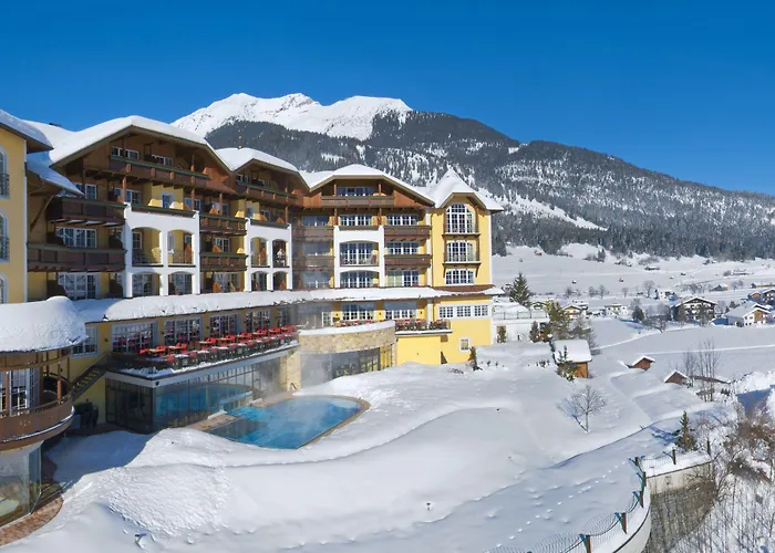 Hotel Post Superior 4*