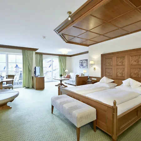 Post Superior 4* Lermoos